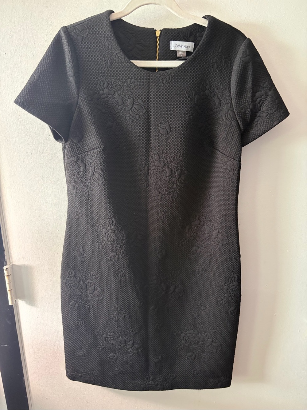 Calvin Klein Black Floral Jacquard Short Sleeve Sheath Dress